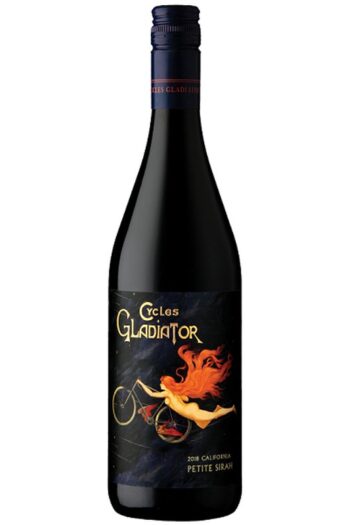 214378 Product Boysenbeer- und Blaubeeraromen platzen aus dem Glas - sie werden mit etwas hübschem Gewürz aus der amerikanischen Eiche gemischt. Dies ist eine Geschmacksbombe aus blauen Früchten! Es ist, als würde gebackener Blaubeerkuchen mit gerösteten blauen Pflaumen gemischt und dann mit dunkler Schokolade überzogen. Die Tanninstruktur bietet eine schöne Balance für all diese Früchte. Winemaker Adam Lazarre nennt diesen Wein sein "Blaubeermotoröl".
100% Petite Sirah 214378 Product Boysenbeer- und Blaubeeraromen platzen aus dem Glas - sie werden mit etwas hübschem Gewürz aus der amerikanischen Eiche gemischt. Dies ist eine Geschmacksbombe aus blauen Früchten! Es ist, als würde gebackener Blaubeerkuchen mit gerösteten blauen Pflaumen gemischt und dann mit dunkler Schokolade überzogen. Die Tanninstruktur bietet eine schöne Balance für all diese Früchte. Winemaker Adam Lazarre nennt diesen Wein sein "Blaubeermotoröl".
100% Petite Sirah