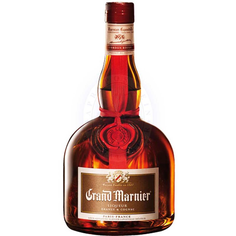 243023 Product GRAND MARNIER Cordon Rouge wurde 1880 von Louis-Alexandre Marnier-Lapostolle kreiert und ist bis heute das Aushängeschild von GRAND MARNIER. Cordon Rouge ist ein einzigartiger Blend aus hochwertigem Cognac und den Essenzen tropischer Orangen. Die 3-jährige Lagerung in französischen Eichenfässern verleiht dem Cordon Rouge sein unvergleichlich abgerundetes und vollendetes Geschmacksprofil. GRAND MARNIER Cordon Rouge ist mit seinem unverkennbar feinem Aromen-Profil ein wunderbarer After-Dinner Drink.