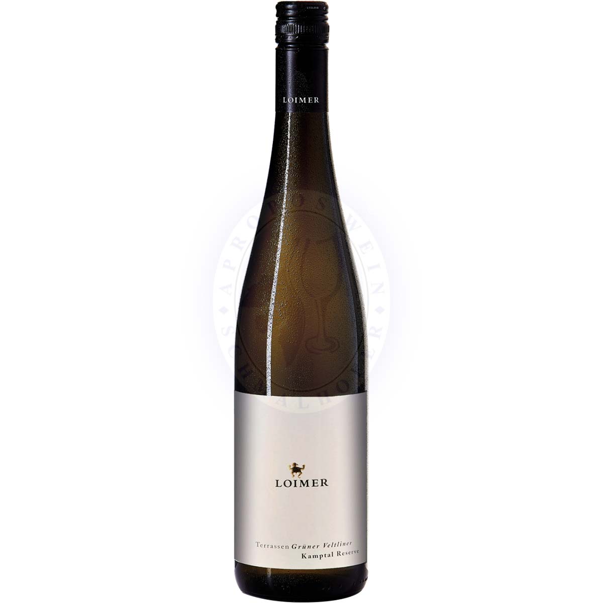 354249 Product Sein Bouquet eröffnet mit Aromen reifer Birne, gelbem Apfel und etwas Wacholder, abgerundet durch feine Kräuternuancen und ein elegantes Gewürzspiel, das an weißen Pfeffer und florale Noten erinnert. AL-5003-2021