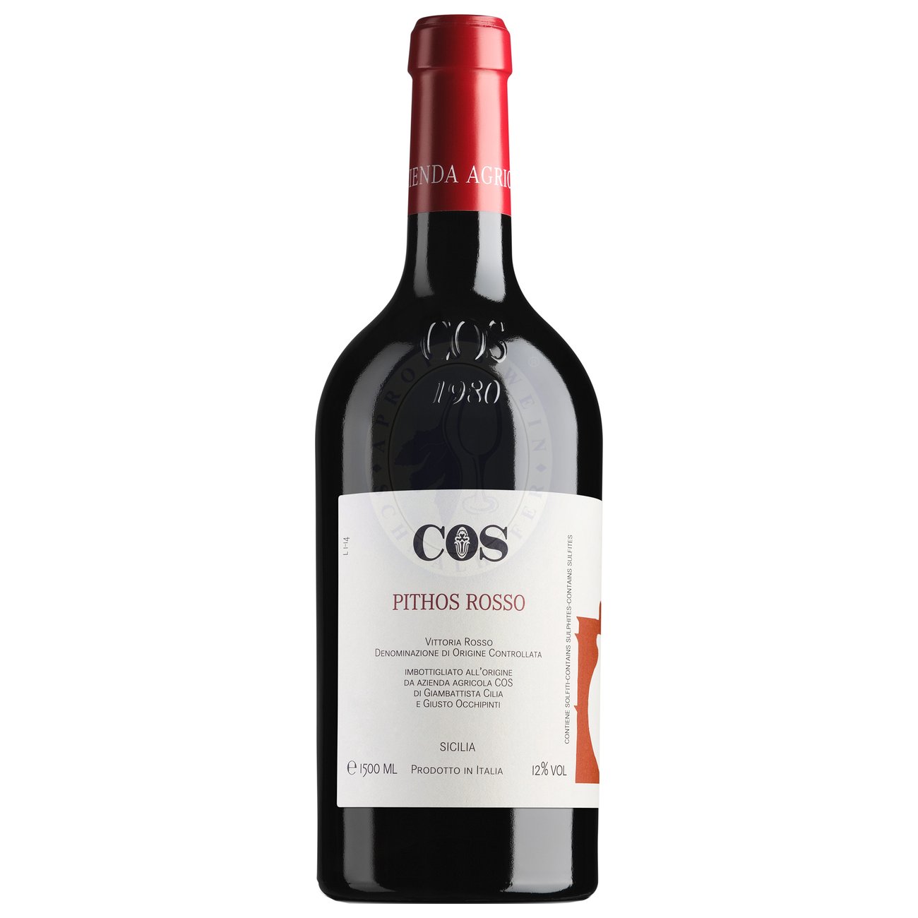 540088 Product COS Pithos Rosso kombiniert die Identität eines Ortes mit der Fruchtigkeit und Mineralität, die zwei seiner wertvollsten einheimischen Sorten bieten. Ein echter sizilianischer Wein, hergestellt in Terrakotta. 102714