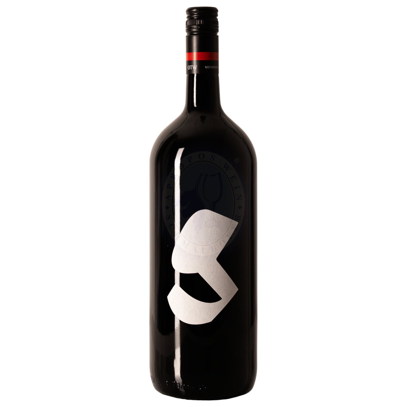 556609 Product Der Jahrgang 2022 zeigt sich im Glas in einem tiefen Rubinrot mit violetten Reflexen. Das Bouquet ist intensiv und vielschichtig mit Aromen von reifen schwarzen Kirschen, Brombeeren und Pflaumen, begleitet von feinen Noten von Zedernholz, schwarzem Pfeffer, Bitterschokolade und einem Hauch von Vanille. 9120064316174-2023