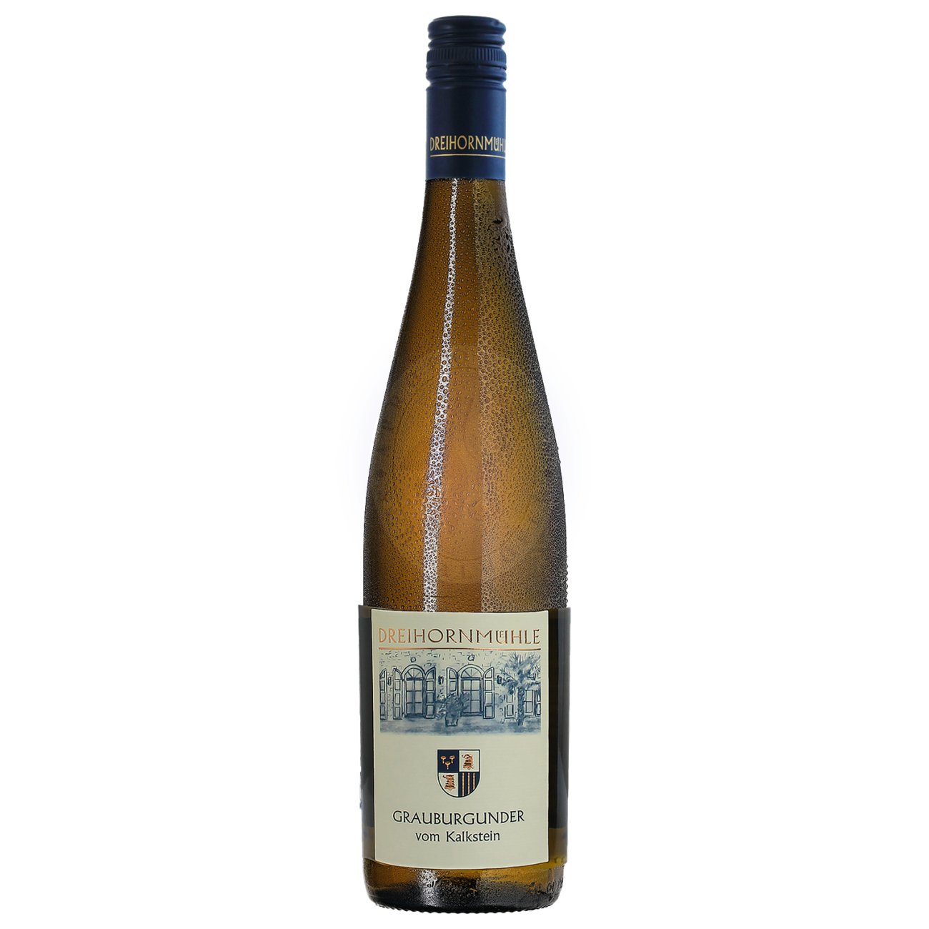 631071 Product Der Grauburgunder „Vom Kalkstein“ 2024 vom Weingut Dreihornmühle in Westhofen, Rheinhessen, ist ein ausdrucksstarker Weißwein, der die typischen Merkmale der Rebsorte und des Terroirs eindrucksvoll zur Geltung bringt. Im Glas präsentiert sich der Wein in einem klaren, hellen Grüngelb. Das Bouquet entfaltet intensive Aromen von exotischen Früchten, ergänzt durch eine feine Mineralität, die auf den Kalksteinboden zurückzuführen ist 4260401960181-2024