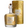 661102 Product Das Bouquet zeigt sich ungemein einladend, warm und von einer natürlichen, unverfälschten Aromatik geprägt. In der Nase entfaltet sich ein wohliges Panorama von frischer Vanille, zartem Sahnekaramell und einer feinen Note von frischem Biskuit. Besonders faszinierend ist die dezente alkoholische Einbindung: Der Hauch von Grappa verleiht dem Duftbild eine noble Tiefe und eine feine Würze, die man bei industriellen Produkten vermisst. 8014115001267