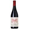 708493 Product Carnuntum rot 2023 von Weingut Dorli Muhr präsentiert sich als ein außergewöhnlich eleganter, feingliedriger und von carnuntumtypischer Terroir-Finesse sowie glasklarer, saftiger roter und dunkler Beerenfrucht, ätherischer Kräuterwürze, kühler Mineralität und seidenweicher Tanninstruktur geprägter Kult-Rotwein. In der Nase entfaltet dieser handwerklich meisterhaft und biologisch erzeugte Rotwein ein hochexpressives, vielschichtiges Bouquet aus saftigen Herzkirschen, frischen Weichseln, wilden Waldhimbeeren und feinen floralen Nuancen von Veilchen sowie kühlen Wiesenkräutern. 102973